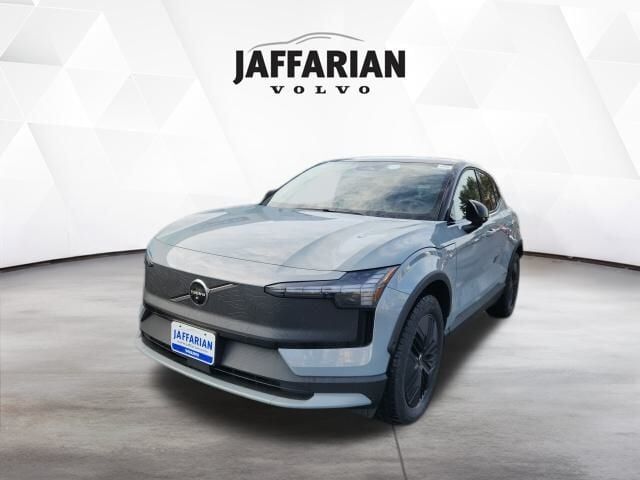 2026 VOLVO EX30 CC