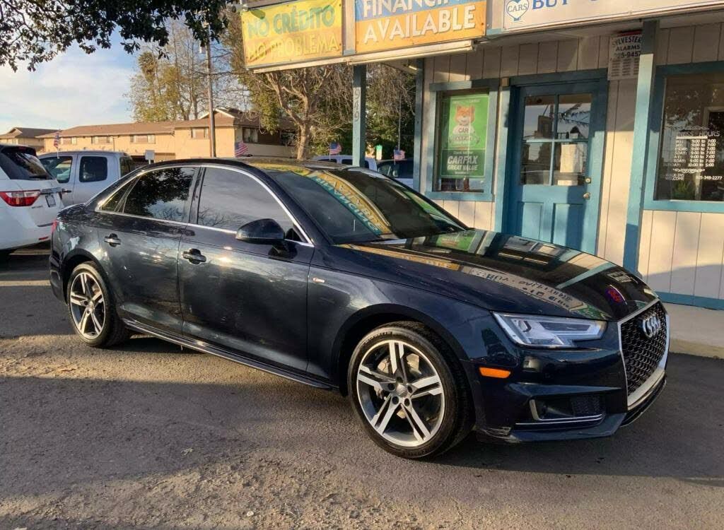 2017 AUDI A4