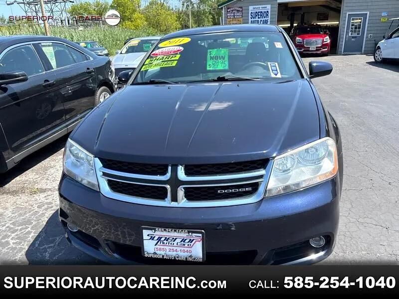 2011 DODGE Avenger
