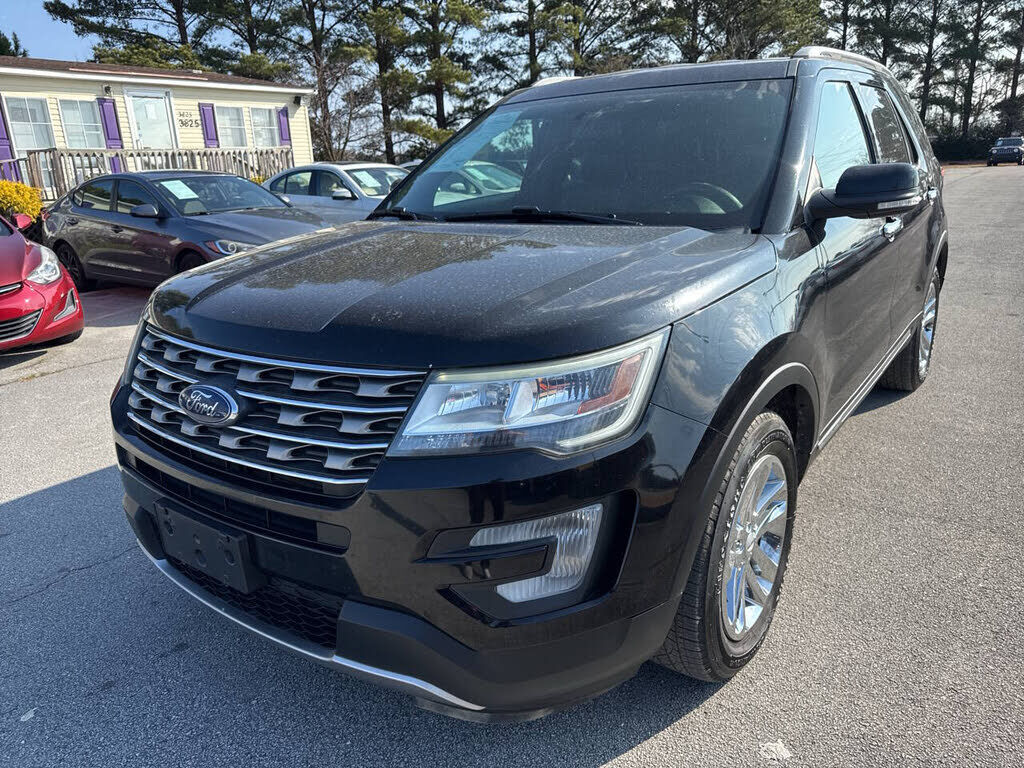 2017 FORD Explorer
