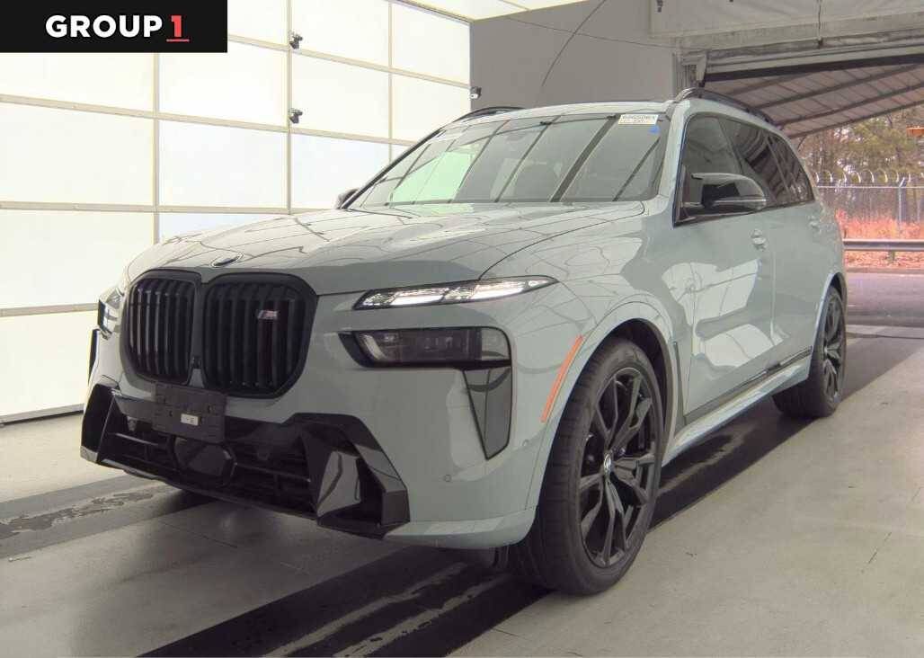 2025 BMW X7