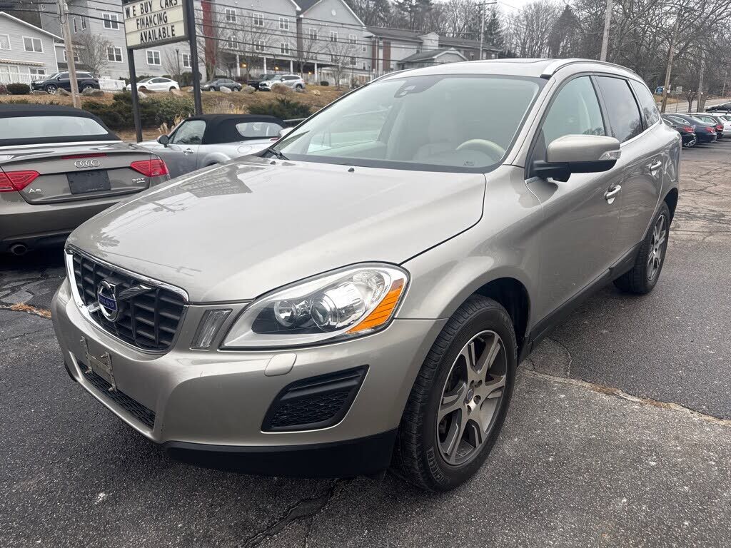 2013 VOLVO XC60