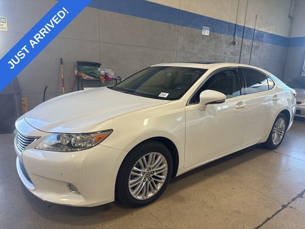 2014 LEXUS ES