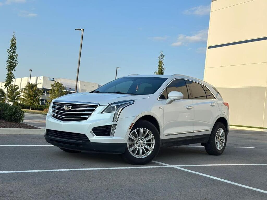 2017 CADILLAC XT5