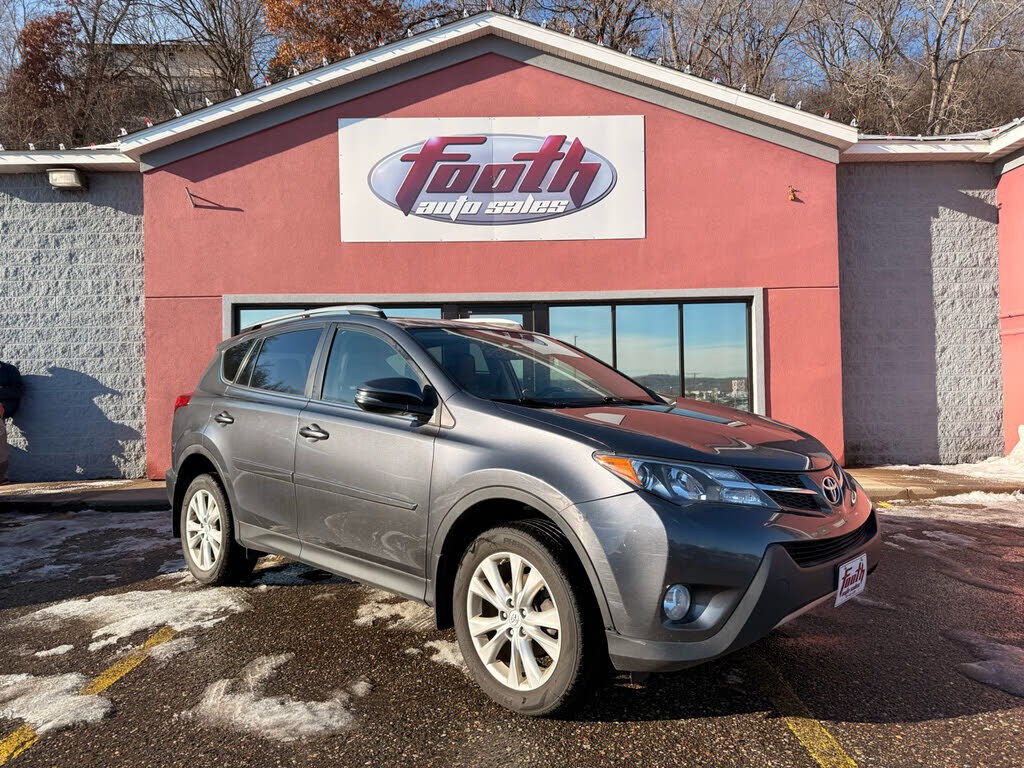 2015 TOYOTA RAV4