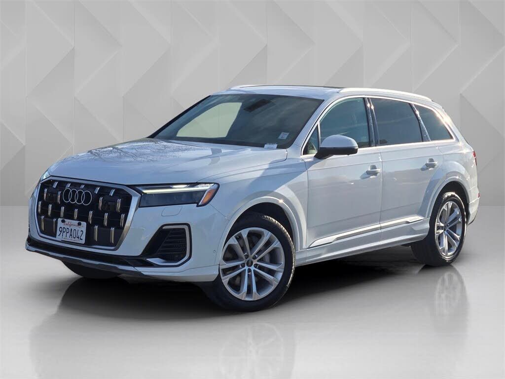 2025 AUDI Q7