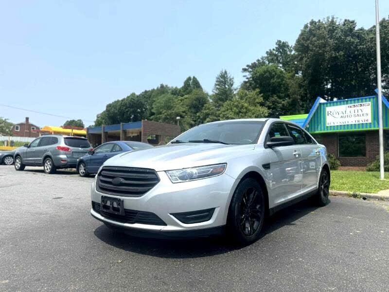2016 FORD Taurus