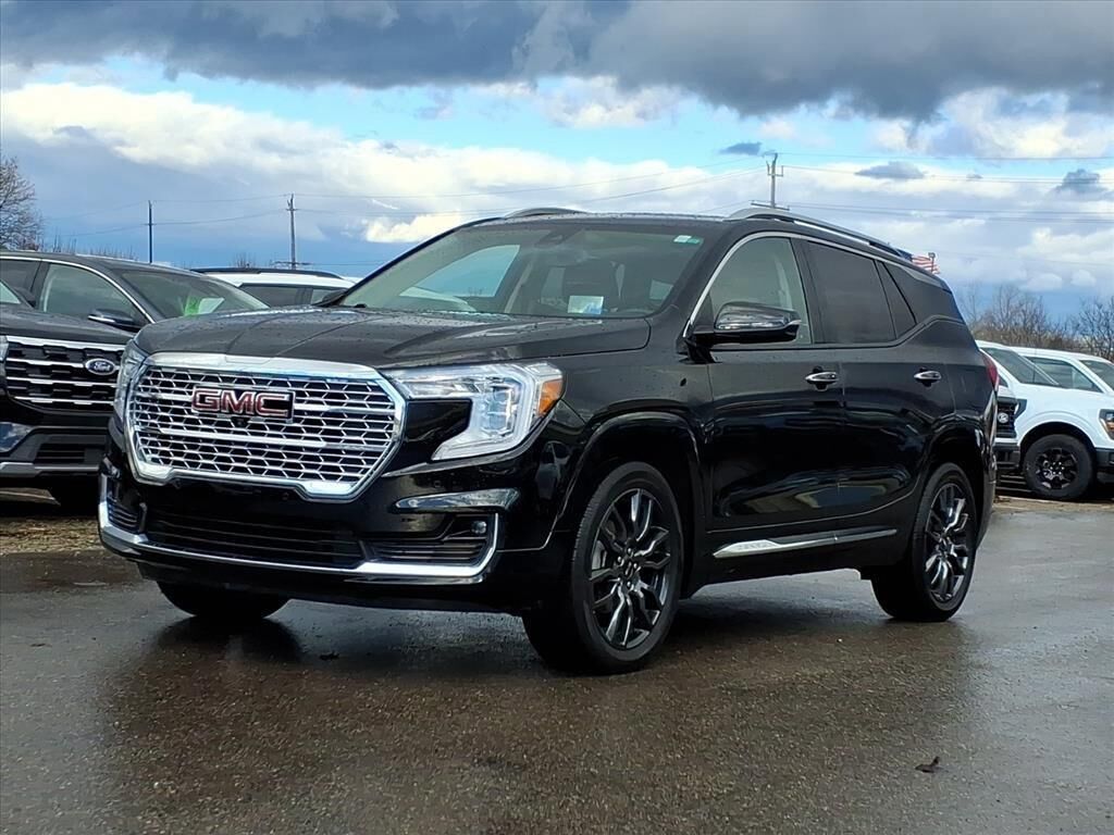 2023 GMC Terrain