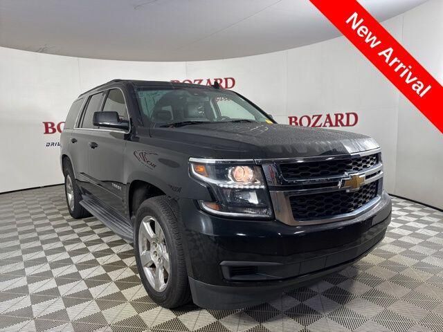 2017 CHEVROLET Tahoe