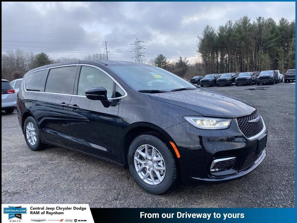 2026 CHRYSLER Pacifica