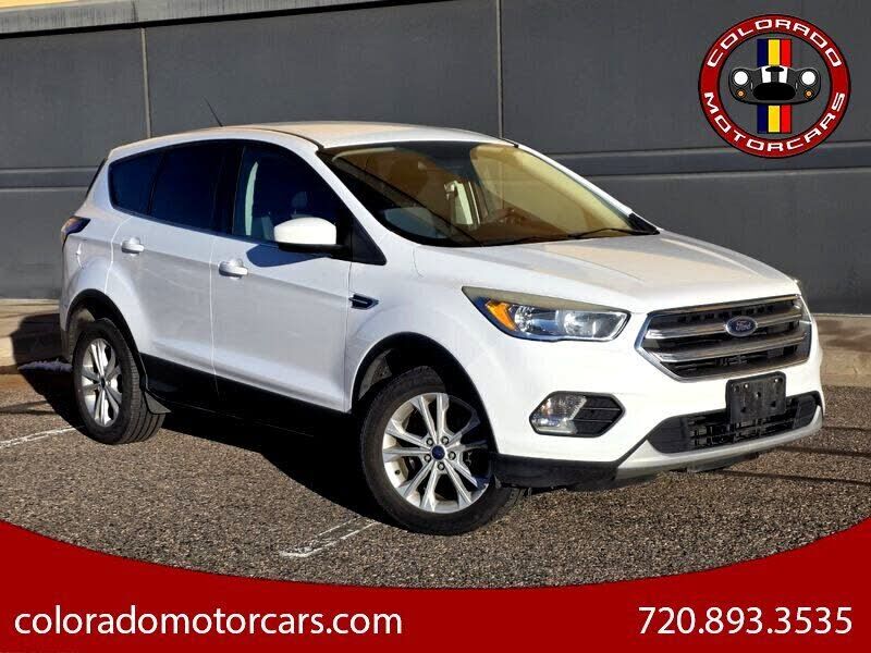 2017 FORD Escape