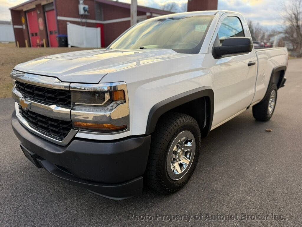 2018 CHEVROLET Silverado