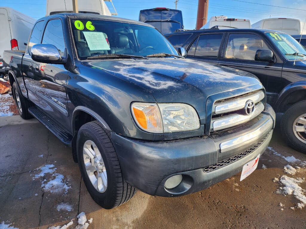 2006 TOYOTA Tundra