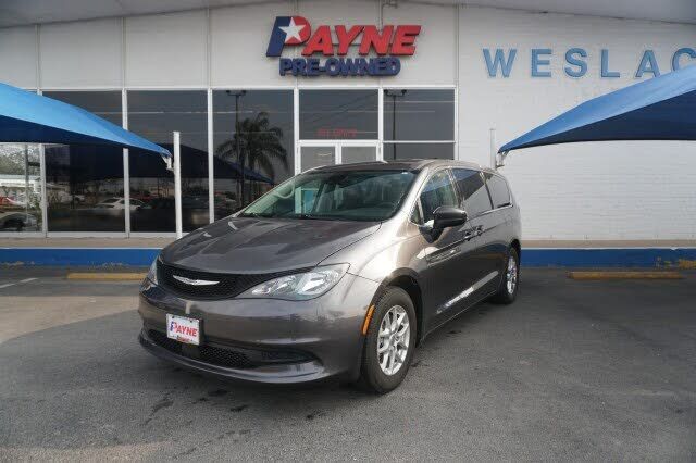 2023 CHRYSLER Voyager