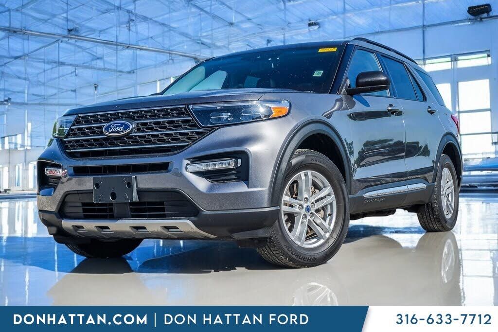 2022 FORD Explorer