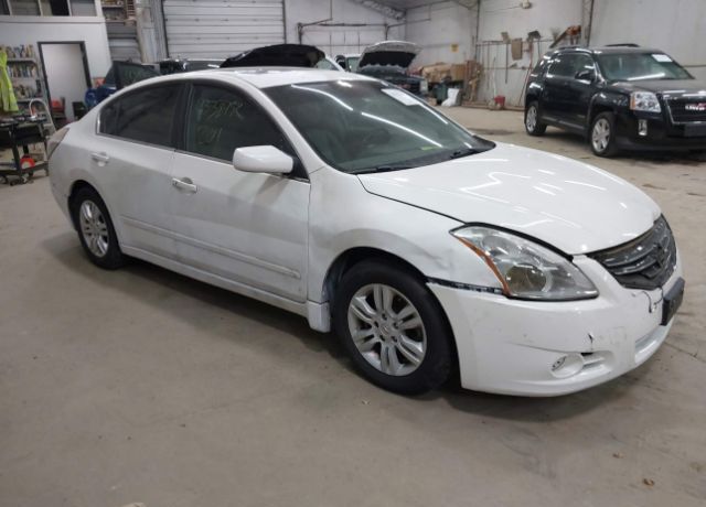 2011 NISSAN Altima