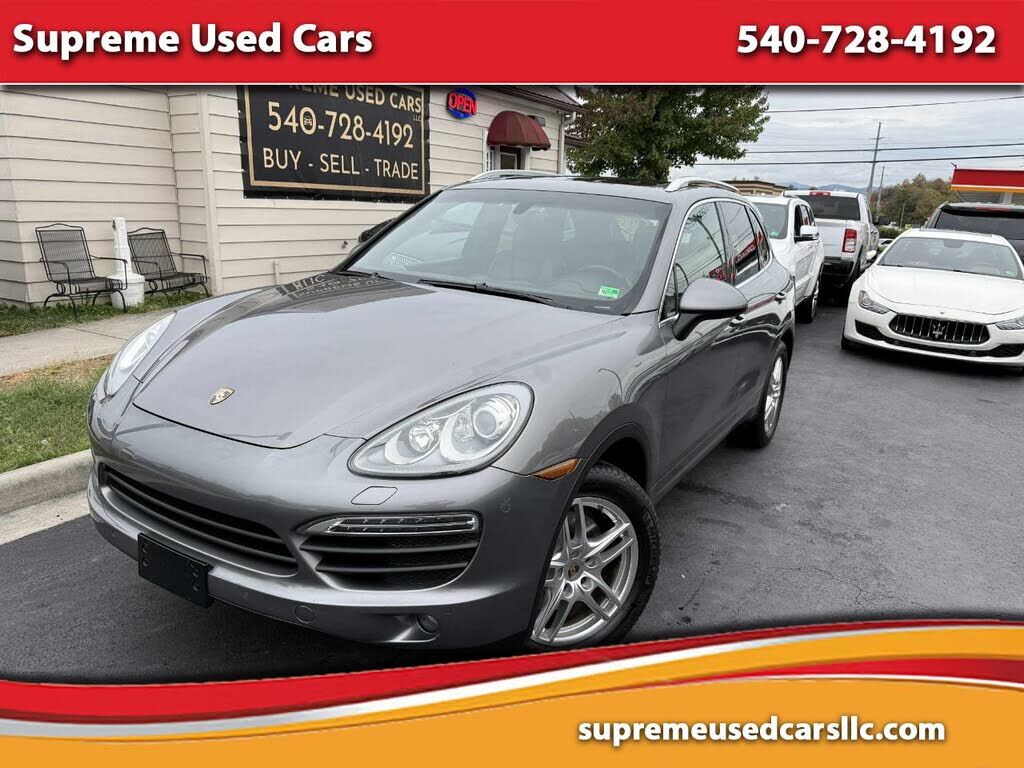 2014 PORSCHE Cayenne