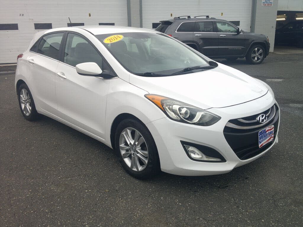 2014 HYUNDAI Elantra