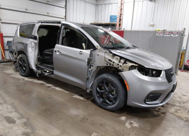 2021 CHRYSLER Pacifica