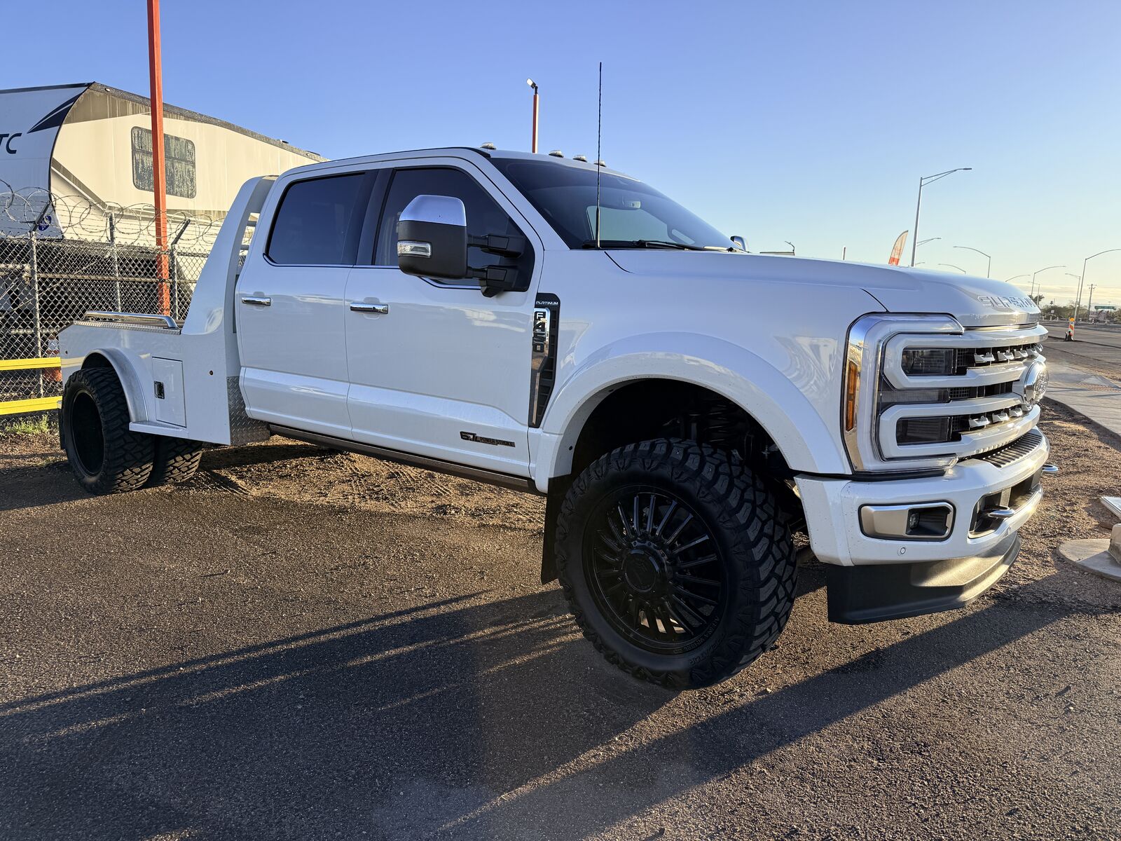 2024 FORD F-450