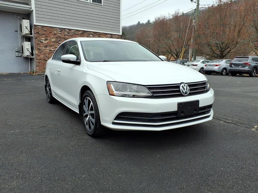 2017 VOLKSWAGEN Jetta
