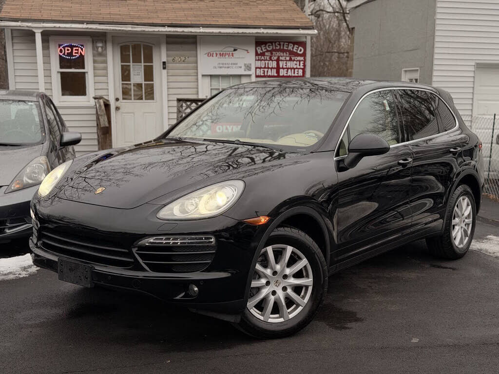2011 PORSCHE Cayenne