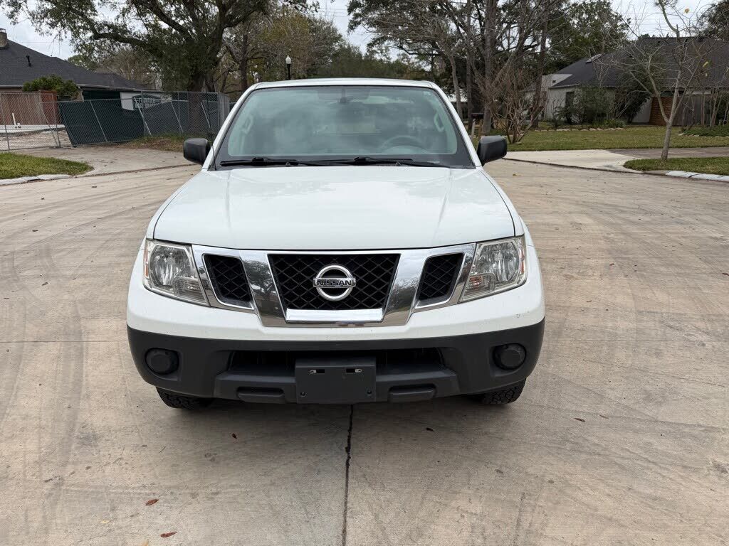 2017 NISSAN Frontier