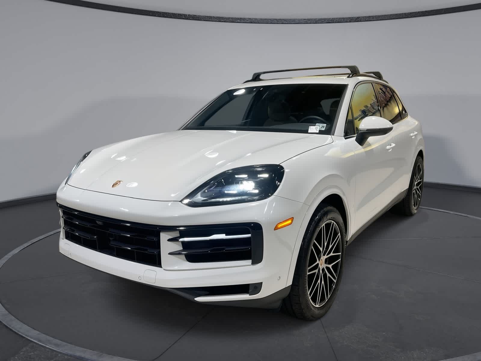 2025 PORSCHE Cayenne