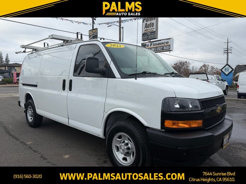 2021 CHEVROLET Express