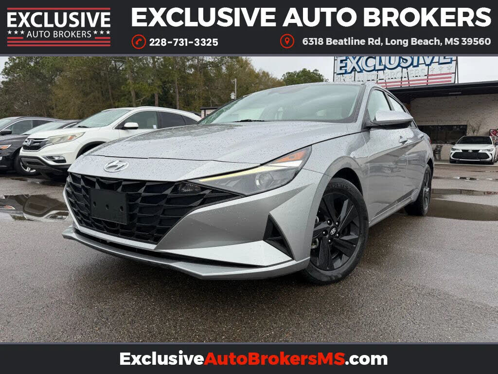 2023 HYUNDAI Elantra