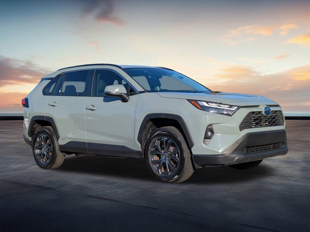 2022 TOYOTA RAV4