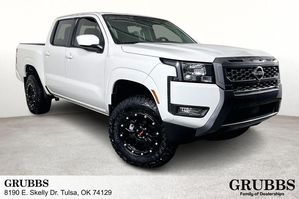 2025 NISSAN Frontier