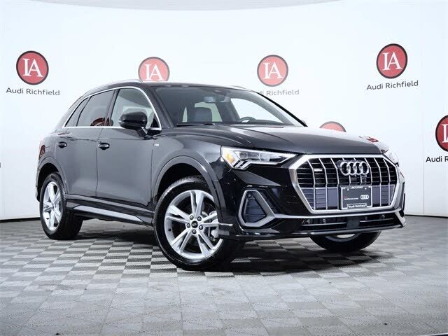 2024 AUDI Q3