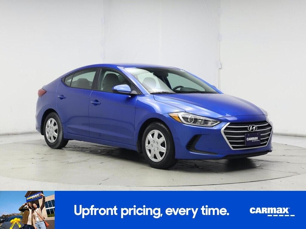 2017 HYUNDAI Elantra