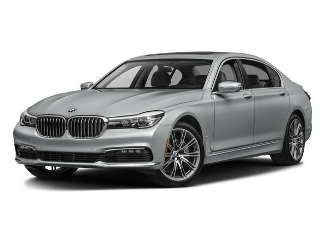 BMW 740i