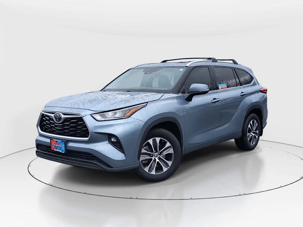 2020 TOYOTA Highlander