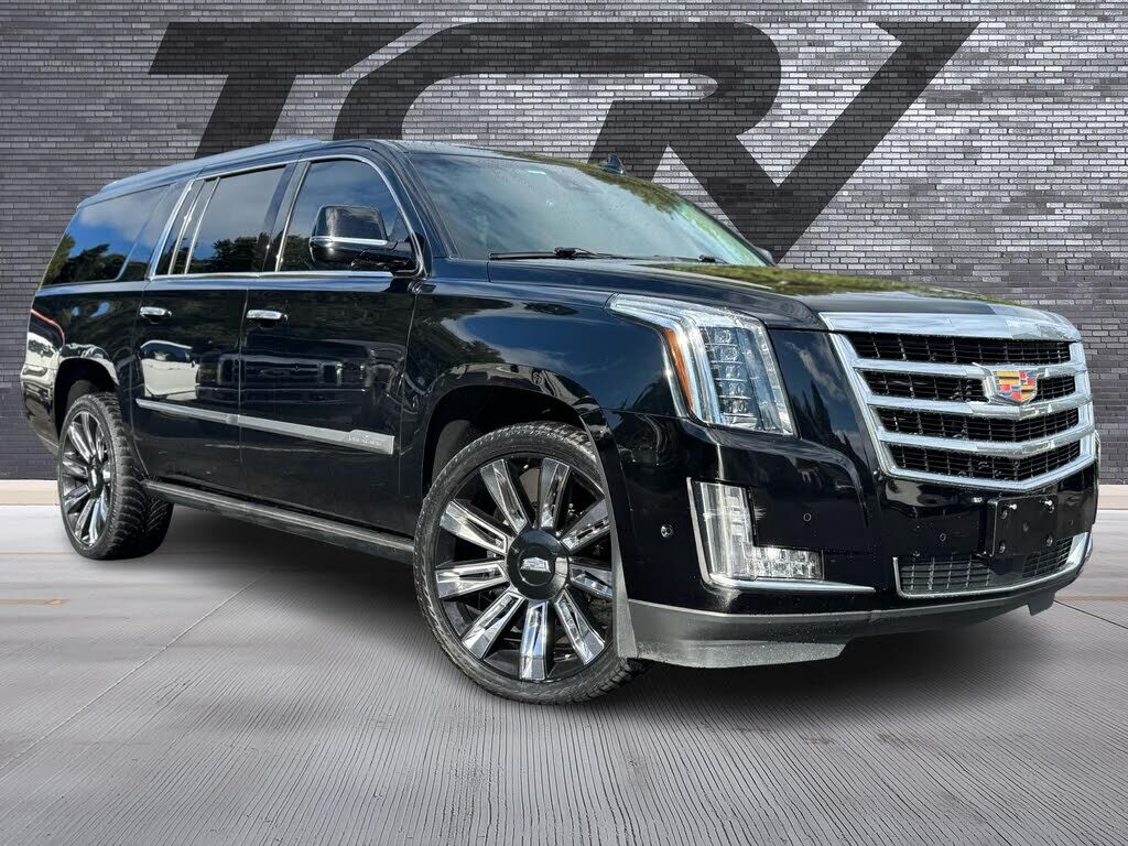 2018 CADILLAC Escalade ESV