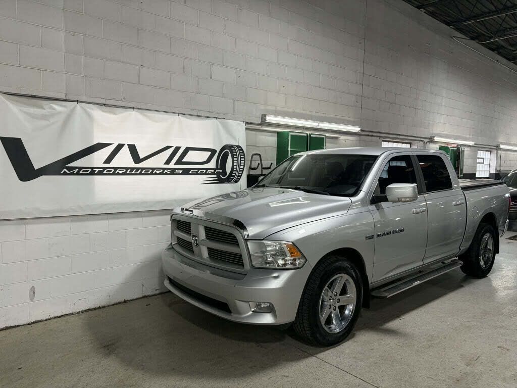 2012 DODGE Ram