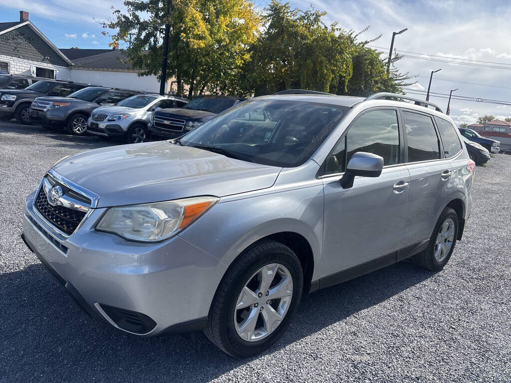 2014 SUBARU Forester