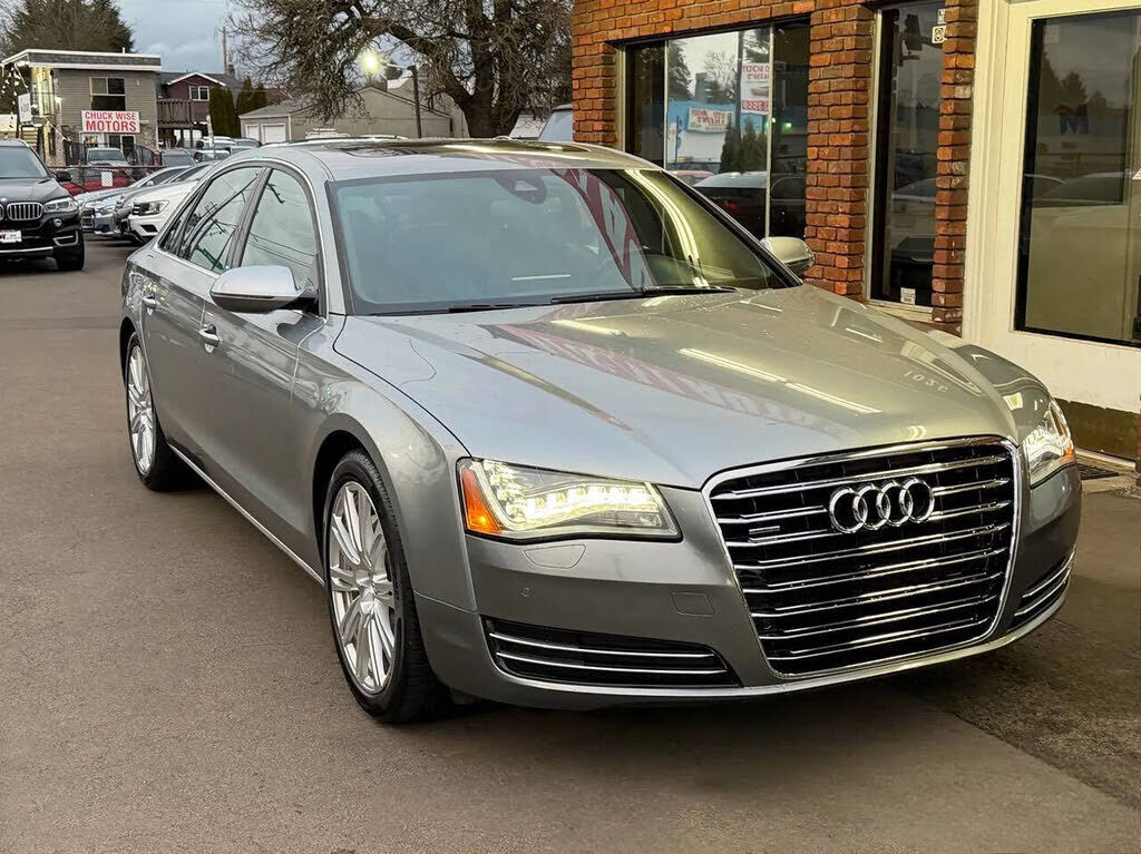 2014 AUDI A8
