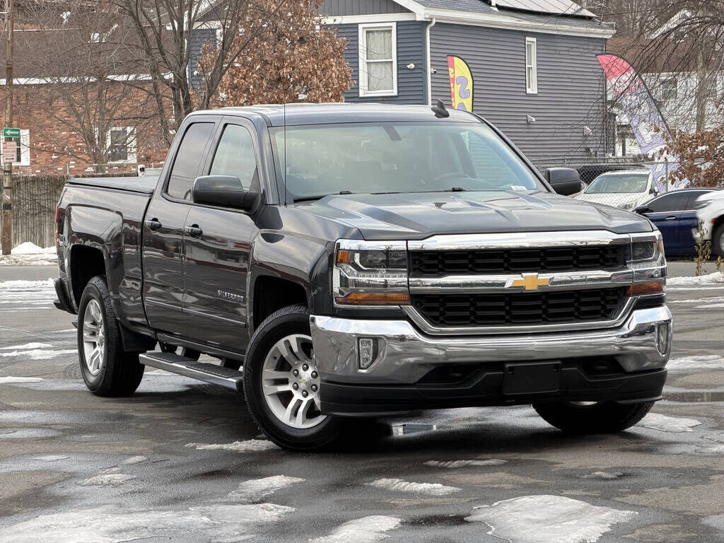 2017 CHEVROLET Silverado