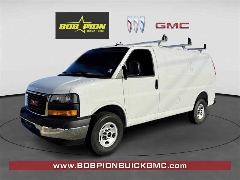 2025 GMC Savana
