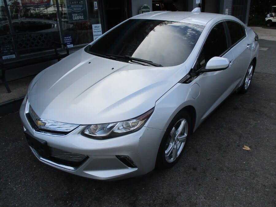 2017 CHEVROLET Volt