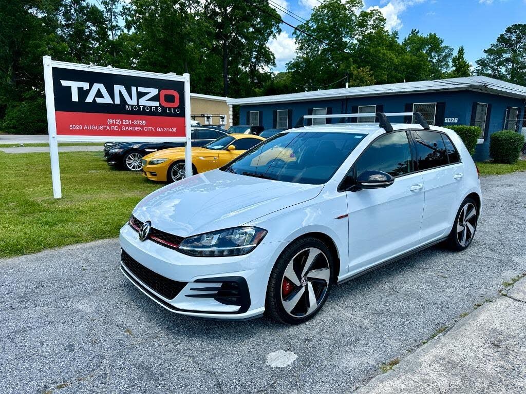 2021 VOLKSWAGEN Golf GTI