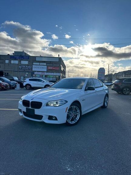 BMW 528i