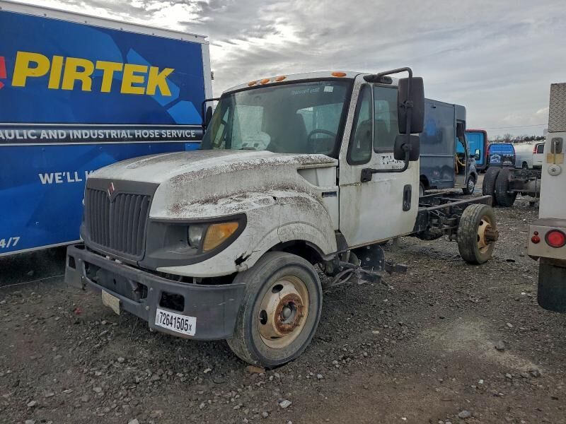 2015 INTERNATIONAL TA005