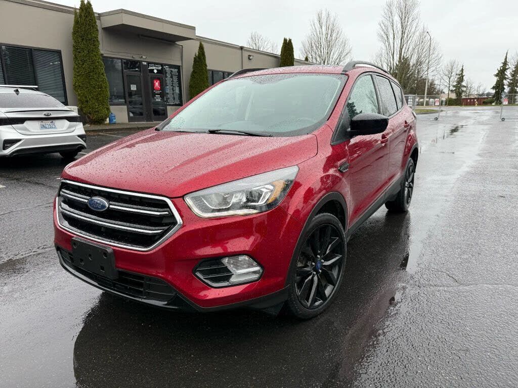 2018 FORD Escape