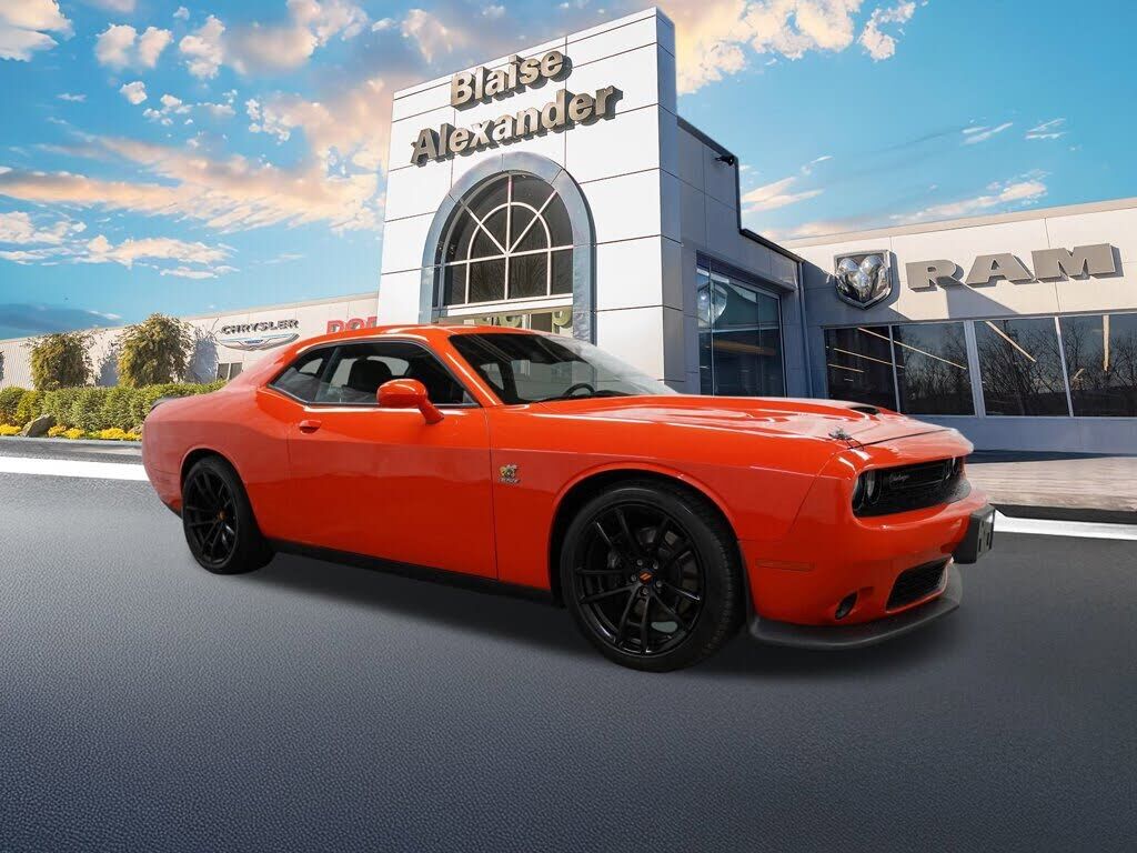 2022 DODGE Challenger