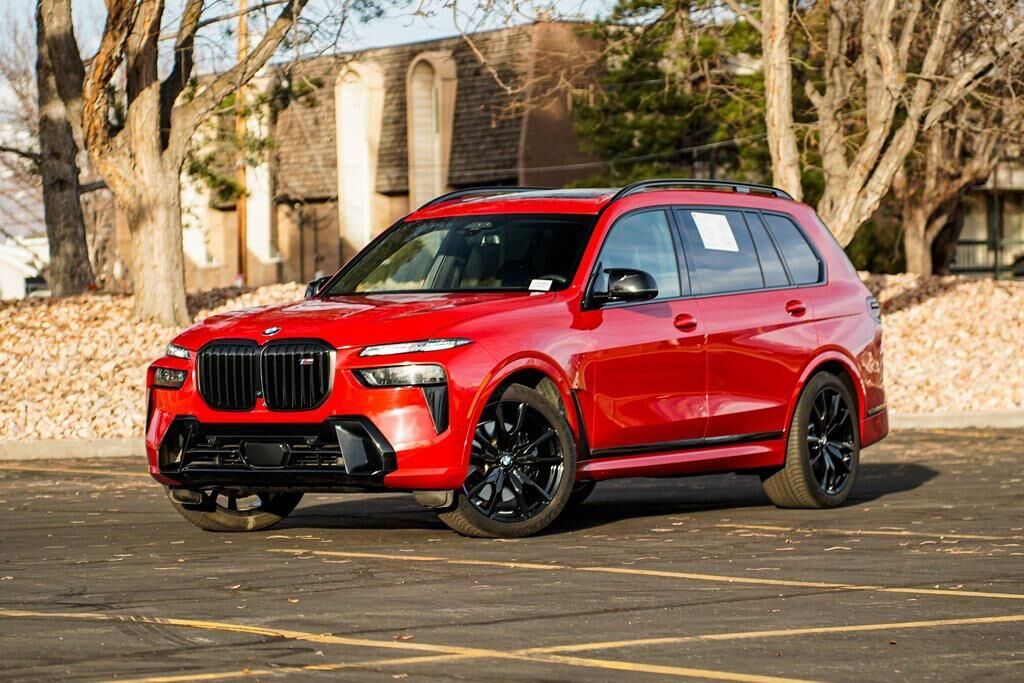 2025 BMW X7