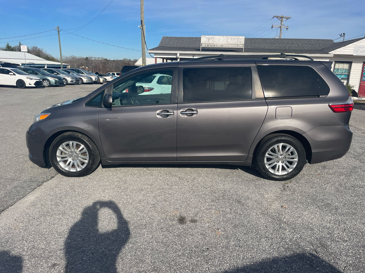 2016 TOYOTA Sienna